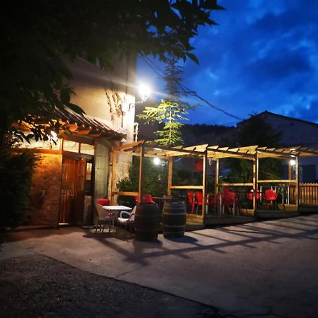 Hospedaje Rural Casa Parri Poveda de la Sierra Екстериор снимка