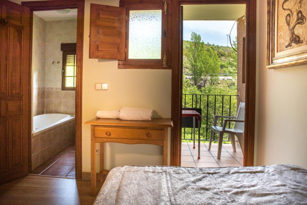 Hospedaje Rural Casa Parri Poveda de la Sierra Екстериор снимка