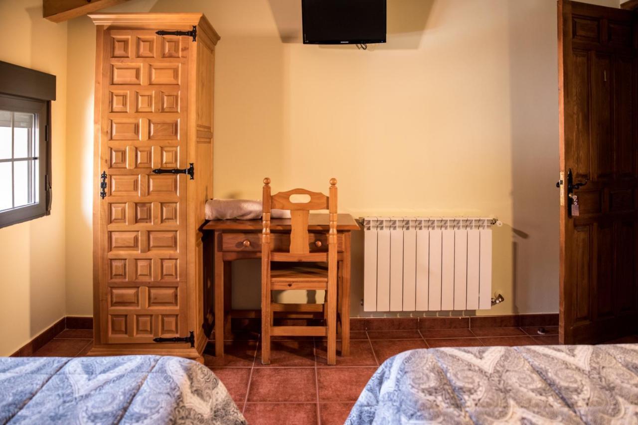 Hospedaje Rural Casa Parri Poveda de la Sierra Екстериор снимка