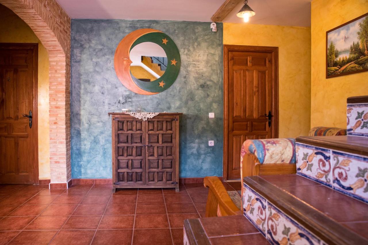 Hospedaje Rural Casa Parri Poveda de la Sierra Екстериор снимка