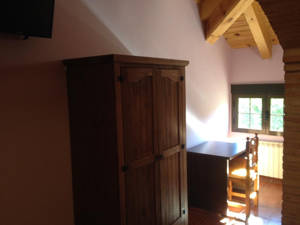 Hospedaje Rural Casa Parri Poveda de la Sierra Стая снимка