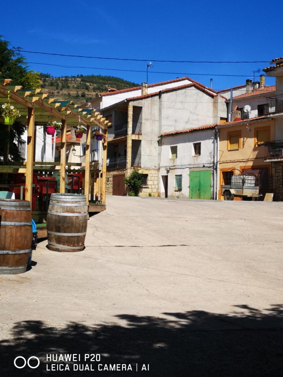 Hospedaje Rural Casa Parri Poveda de la Sierra Екстериор снимка